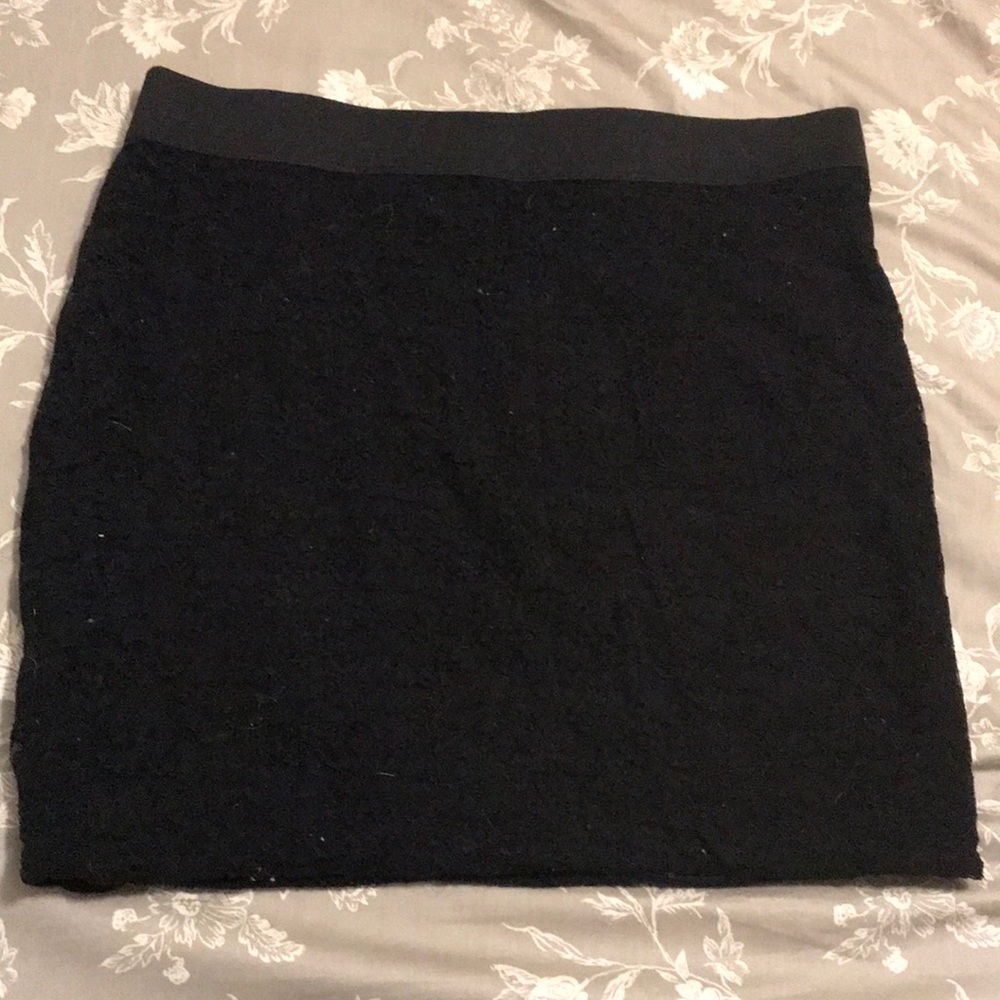 No Boundaries mini skirt